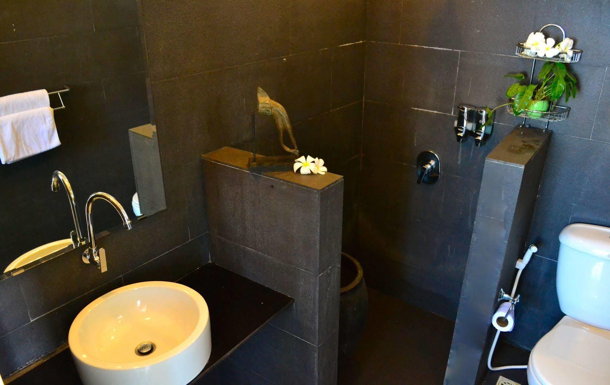 Cyclo Hotel-Bar-Restaurant Phnom Penh Zewnętrze zdjęcie
