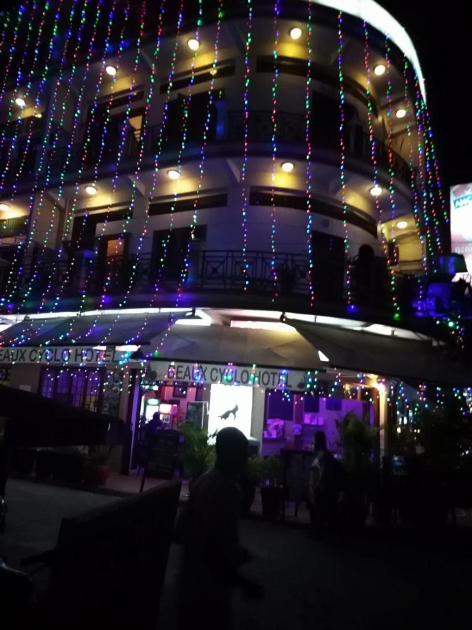 Cyclo Hotel-Bar-Restaurant Phnom Penh Zewnętrze zdjęcie